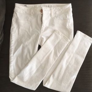 American Eagle skinny jeans
